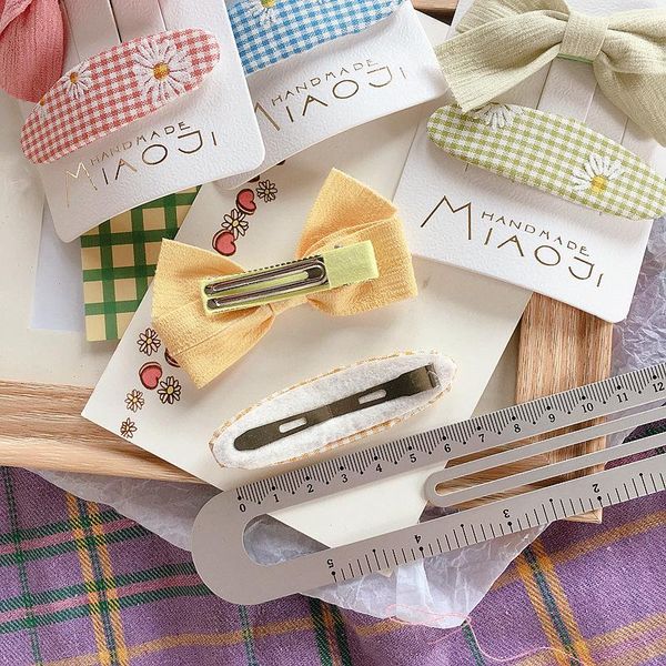 korea style girl hair clips college wind daisy flowers plaid stripes bow cute bb hair pins for children fashion hair accessories h wmtxio, Black;brown
korea style girl hair clips college wind daisy flowers plaid stripes bow cute bb hair pins for children fashion hair accessories h wmtxio, Black;brown
