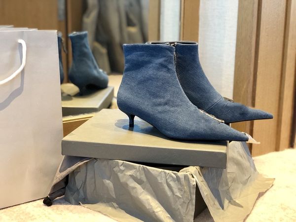 in the boots spring and autumn fashion high heel ankle boot paint with stretch hose subnet set of wear leather outsole boots 0810, Black
in the boots spring and autumn fashion high heel ankle boot paint with stretch hose subnet set of wear leather outsole boots 0810, Black