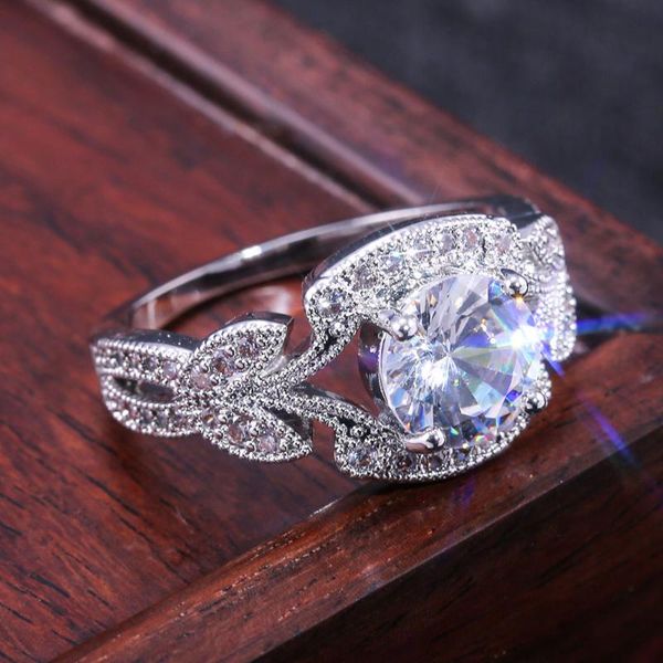 wedding rings huitan imortal love ring for women born bud design engagement band female silver color coming 2021, Slivery;golden
wedding rings huitan imortal love ring for women born bud design engagement band female silver color coming 2021, Slivery;golden