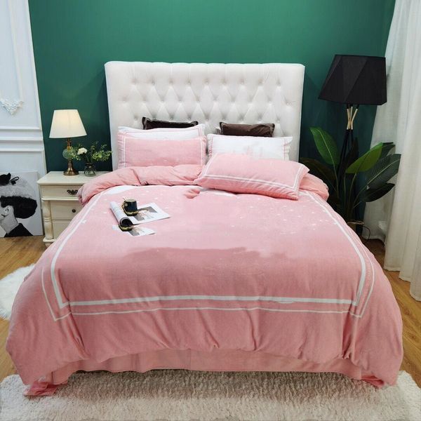 2020 pink bedding sets velvet size designer bedding pillow cases home decoration luxury bedding set for home
2020 pink bedding sets velvet size designer bedding pillow cases home decoration luxury bedding set for home
