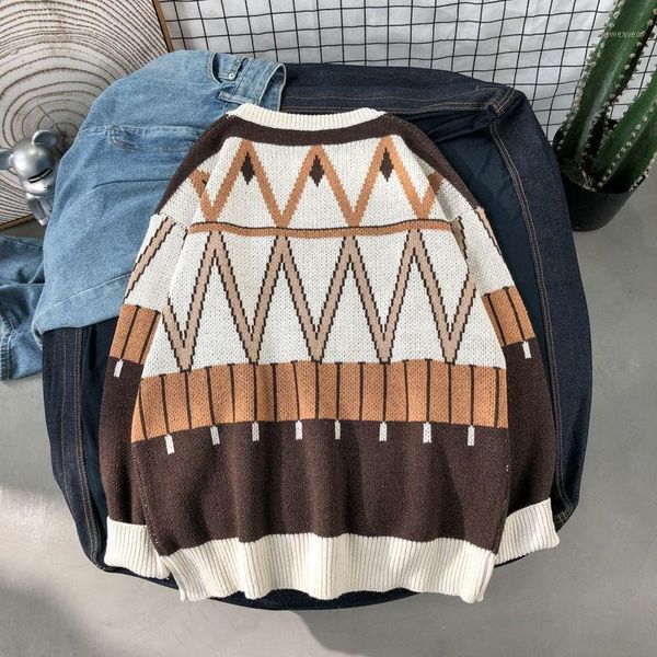new autumn and winter men's sweater 2020 striped sweater round neck men's all-match, White;black
new autumn and winter men's sweater 2020 striped sweater round neck men's all-match, White;black