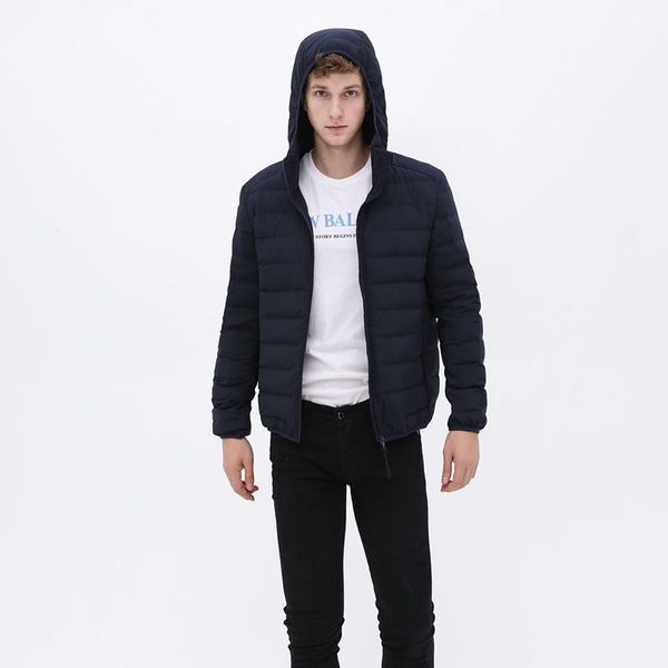 2021 new matt fabric ultra light men hooded winter men's down windbreaker feather jacket man lightweight portable coat lw5m, Black
2021 new matt fabric ultra light men hooded winter men's down windbreaker feather jacket man lightweight portable coat lw5m, Black