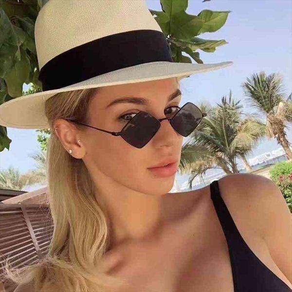 diamond-shaped sunglasses ocean film sunglasses men and women personality glasses fashion metal sunglasses, White;black
diamond-shaped sunglasses ocean film sunglasses men and women personality glasses fashion metal sunglasses, White;black