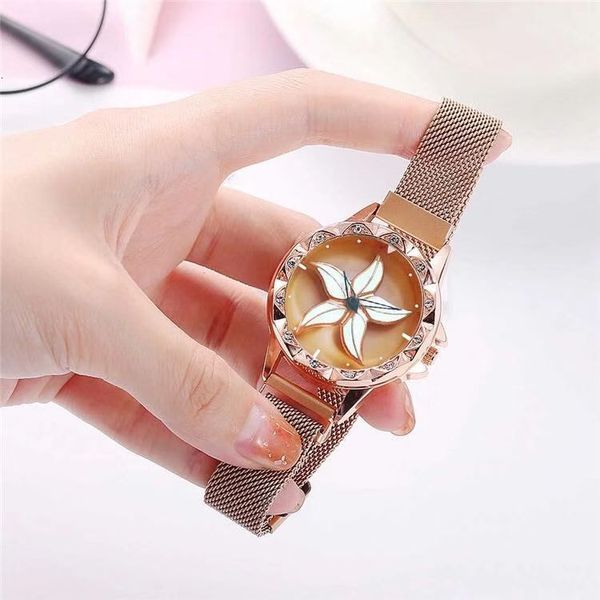 new magnet starry sky women watch ladies flower pattern special design 360 degrees rotation quartz watch luxurious diamond clock, Slivery;brown 
new magnet starry sky women watch ladies flower pattern special design 360 degrees rotation quartz watch luxurious diamond clock, Slivery;brown