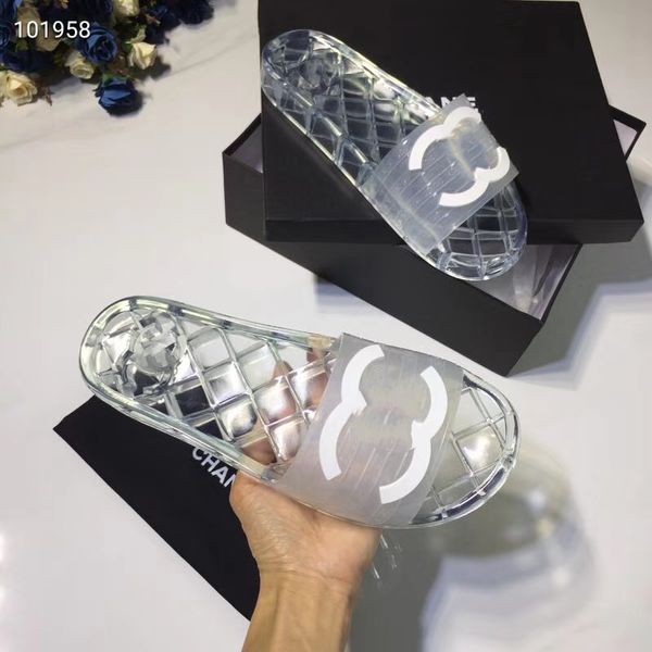 luxury designer slipper summer fashion floral brocade rubber wide flat slide men women beach causal sandals sneakers flip flops, Black
luxury designer slipper summer fashion floral brocade rubber wide flat slide men women beach causal sandals sneakers flip flops, Black