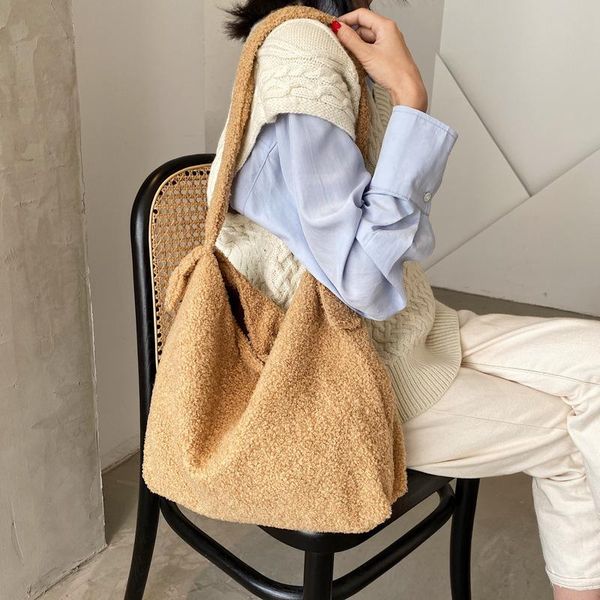 lamb wool fashion plush women shopper bag large fluffy soft girl students shoulder crossbody bags for lady 2021 female handbags
lamb wool fashion plush women shopper bag large fluffy soft girl students shoulder crossbody bags for lady 2021 female handbags
