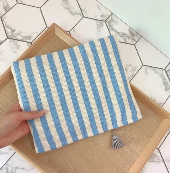 3pcs makeup bags women canvas stripes prints large capacity cosmetic bag mix color zipper travel clutch bag
3pcs makeup bags women canvas stripes prints large capacity cosmetic bag mix color zipper travel clutch bag