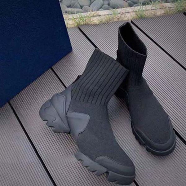 2021 women leather shoes lace up buckle ankle boots factory direct female rough heel round head size:35-41 28, Black
2021 women leather shoes lace up buckle ankle boots factory direct female rough heel round head size:35-41 28, Black