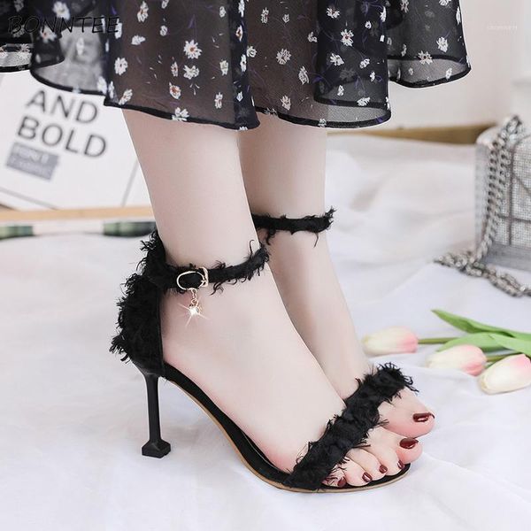 sandals women summer elegant black korean style non-slip sandal womens simple all-match trendy fashion streetwear ladies shoes1
sandals women summer elegant black korean style non-slip sandal womens simple all-match trendy fashion streetwear ladies shoes1