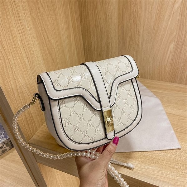 factory store shop summer popular saddle bag women's new fashion net red pearl chain bag messenger single shoulder
factory store shop summer popular saddle bag women's new fashion net red pearl chain bag messenger single shoulder