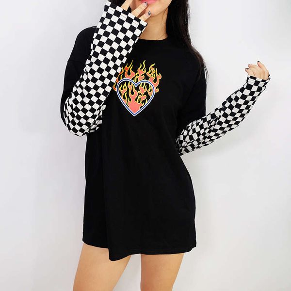 women's spring 2020 new style flame printed chessboard long sleeve t-shirt for women, Black;gray
women's spring 2020 new style flame printed chessboard long sleeve t-shirt for women, Black;gray