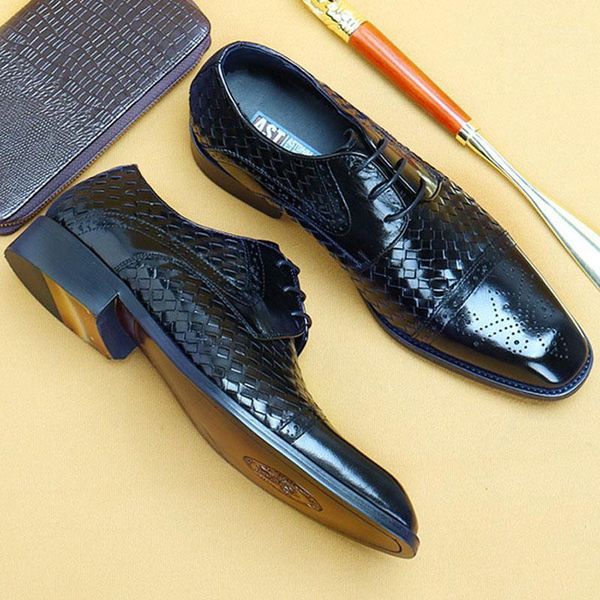 black khaki men dress shoes fashion genuine leather weave lace up pointed toe office wedding men formal leather shoes brogue1
black khaki men dress shoes fashion genuine leather weave lace up pointed toe office wedding men formal leather shoes brogue1