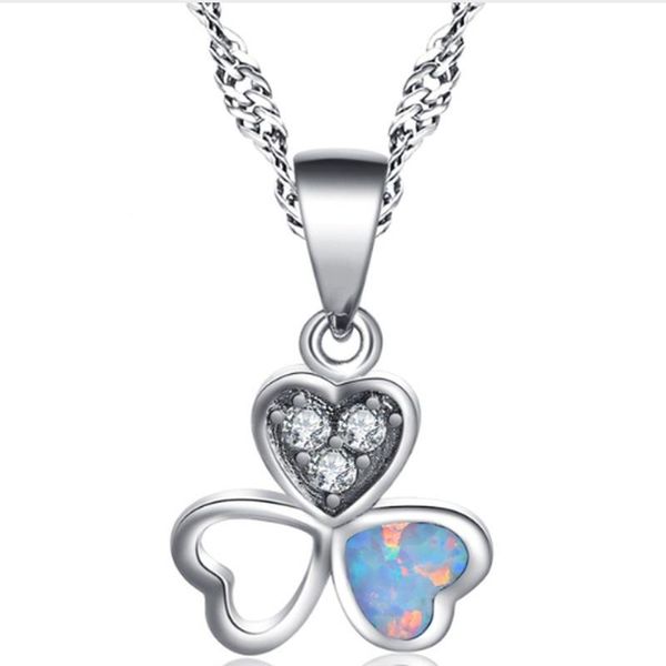 luxury fashion heart-shaped lucky four-leaf clover pendant women's romantic banquet charm jewelry necklace valentine's day gift, Silver
luxury fashion heart-shaped lucky four-leaf clover pendant women's romantic banquet charm jewelry necklace valentine's day gift, Silver