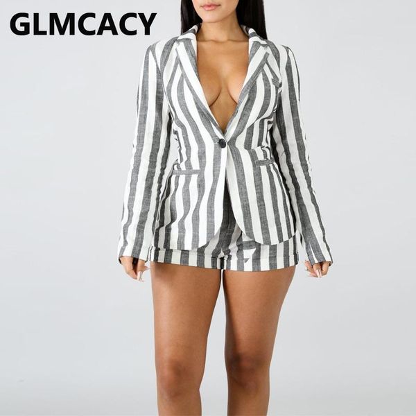 women two piece matching sets long sleeve notched lapel collar blazer & high waist bodycon shorts, Gray
women two piece matching sets long sleeve notched lapel collar blazer & high waist bodycon shorts, Gray