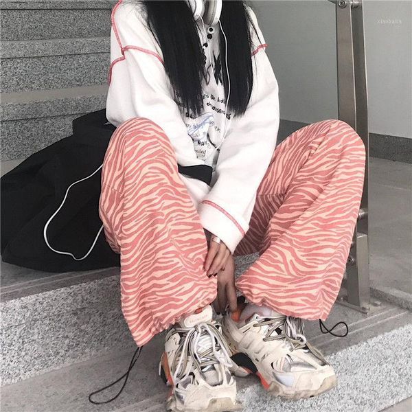 autumn and winter new pants women ins high street zebra pattern beam pants loose and thin straight casual trend1, Black;white
autumn and winter new pants women ins high street zebra pattern beam pants loose and thin straight casual trend1, Black;white