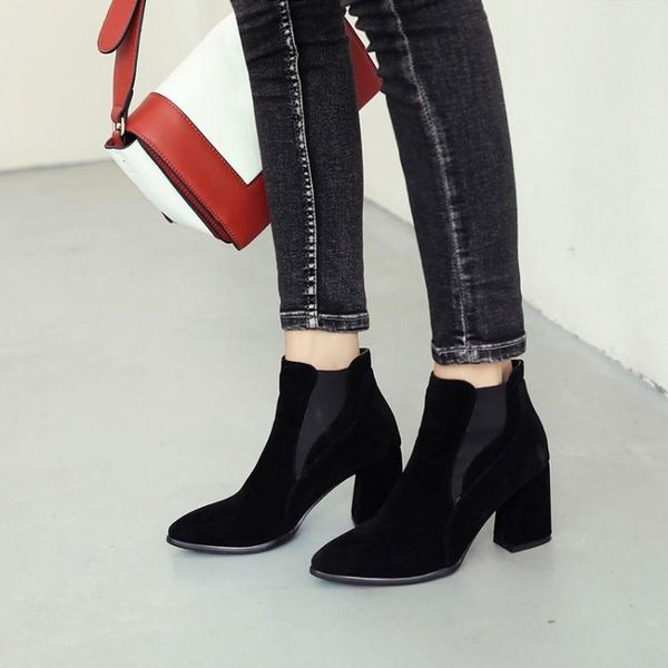 boots big size simple set of european and american pointed women's in autumn winter, Black
boots big size simple set of european and american pointed women's in autumn winter, Black