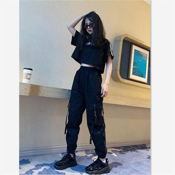 harajuku streetwear cargo pants women casual joggers black waist loose female trousers korean ladies pants capri autumn, Black;white
harajuku streetwear cargo pants women casual joggers black waist loose female trousers korean ladies pants capri autumn, Black;white