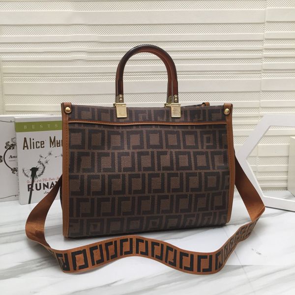 designer women tote shopper bag fashion handle crossbody shoulder strap handbags letter roma print pu leather travel branded luxury purse
designer women tote shopper bag fashion handle crossbody shoulder strap handbags letter roma print pu leather travel branded luxury purse