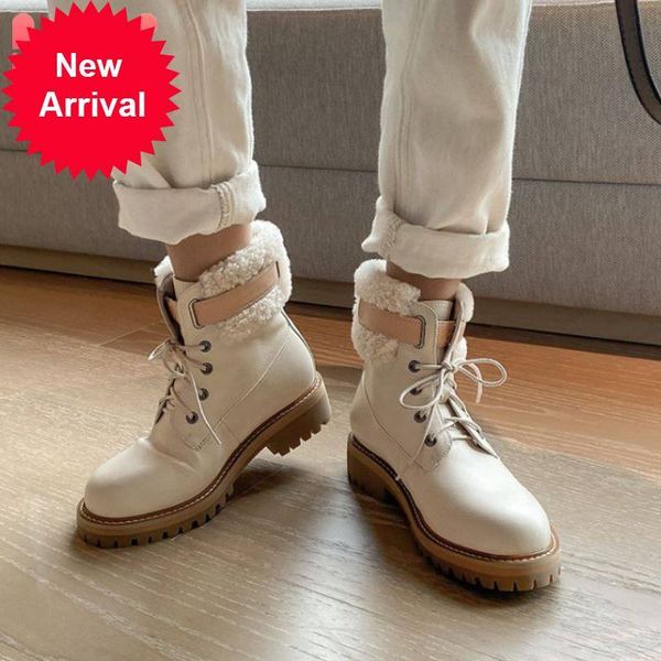 women's actual leather short fashion boots warm teddy fur winter transverse woman girdle lady shoes size 34-39, Black
women's actual leather short fashion boots warm teddy fur winter transverse woman girdle lady shoes size 34-39, Black