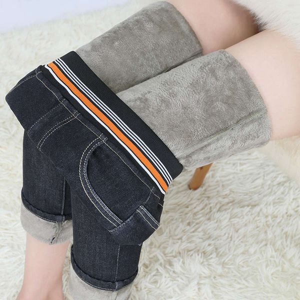 cashmere jeans women's new winter 2020 korean version of high waist elastic slim warm feet pants, Blue
cashmere jeans women's new winter 2020 korean version of high waist elastic slim warm feet pants, Blue