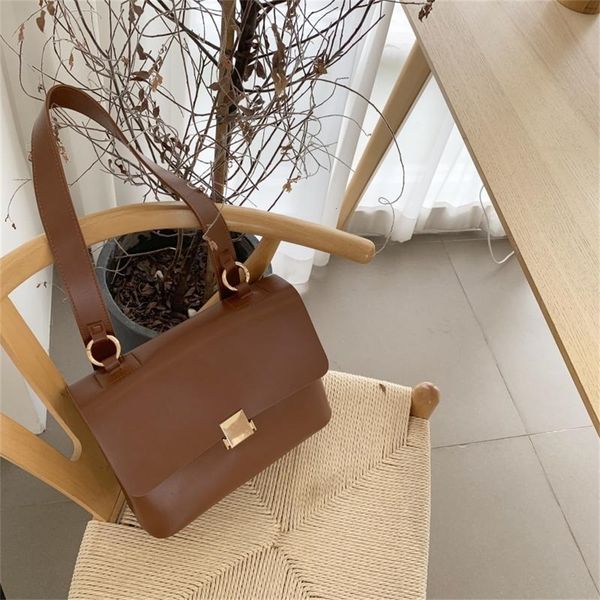 casual retro women shoulder bags designer brand chic strap female handbags luxury pu leather crossbody messenger bag large purse
casual retro women shoulder bags designer brand chic strap female handbags luxury pu leather crossbody messenger bag large purse