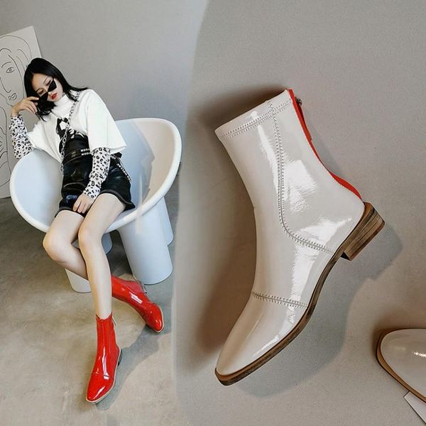 boots mljuese 2021 women ankle patent leather winter short plush red color square toe low heels female size 40, Black
boots mljuese 2021 women ankle patent leather winter short plush red color square toe low heels female size 40, Black