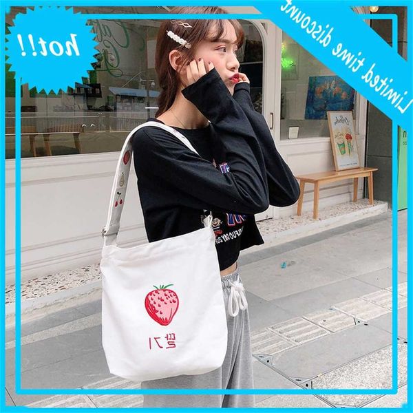 98311 cute little fresh fruit bag korean simple schoolbag literature and art canvas handbag
98311 cute little fresh fruit bag korean simple schoolbag literature and art canvas handbag