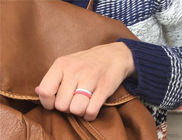 women, rings 10 color for pack thin braided rubber wedding bands stackable ring, hypoallergenic silicone, Slivery;golden
women, rings 10 color for pack thin braided rubber wedding bands stackable ring, hypoallergenic silicone, Slivery;golden
