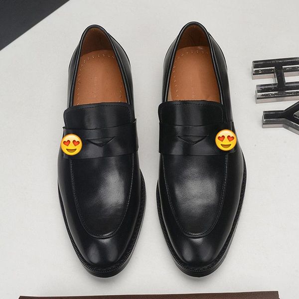 a1 designers men wedding dress business leather slip on shoes black brown men formal shoes pointed toe patent leather oxford
a1 designers men wedding dress business leather slip on shoes black brown men formal shoes pointed toe patent leather oxford