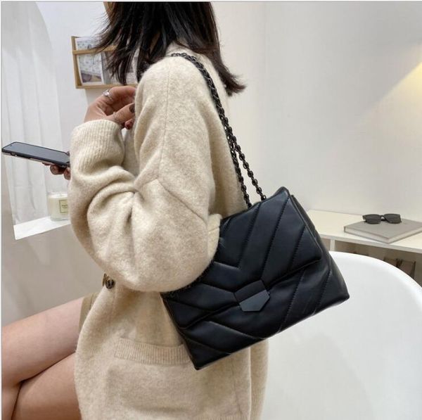 2021 new women leather handbags female mother package bag hand mother bill of lading shoulder bag women bag+small bag
2021 new women leather handbags female mother package bag hand mother bill of lading shoulder bag women bag+small bag
