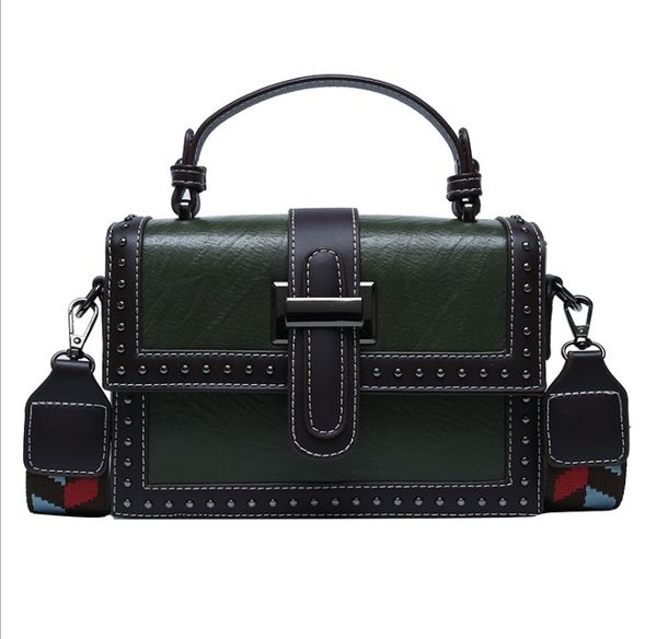 small shoulder bags women pu leather crossbody bag for women handbags designer vintage rivet bags
small shoulder bags women pu leather crossbody bag for women handbags designer vintage rivet bags