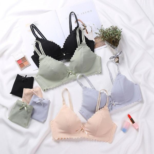 women fashion bra set smooth no trace two-pieces no steel ring bra set bow pearl briefs1, Red;black
women fashion bra set smooth no trace two-pieces no steel ring bra set bow pearl briefs1, Red;black