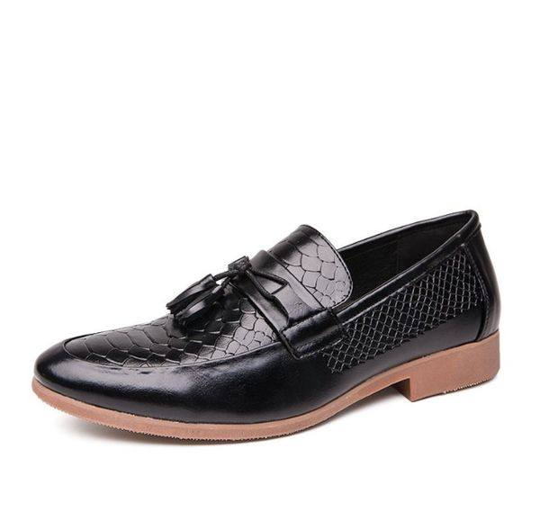 2021 men leather loafers tassel lozenge pattern casual shoes slip on comfortable casual male's flat footwear club shoes big size 47, Black
2021 men leather loafers tassel lozenge pattern casual shoes slip on comfortable casual male's flat footwear club shoes big size 47, Black