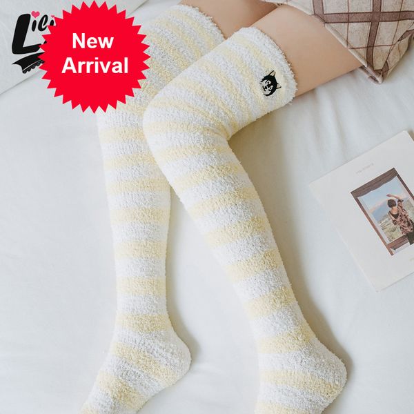 beautiful and comfortable coral flees female stockings stripes add velvet to keep warm thigh socks high on knee half winter, Black;white
beautiful and comfortable coral flees female stockings stripes add velvet to keep warm thigh socks high on knee half winter, Black;white