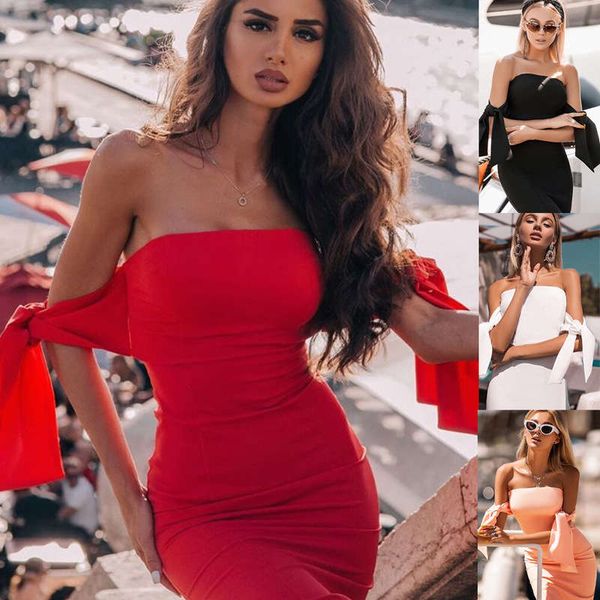 2020 new women's fashion strapless one line collar stitching dress, Black;gray 
2020 new women's fashion strapless one line collar stitching dress, Black;gray