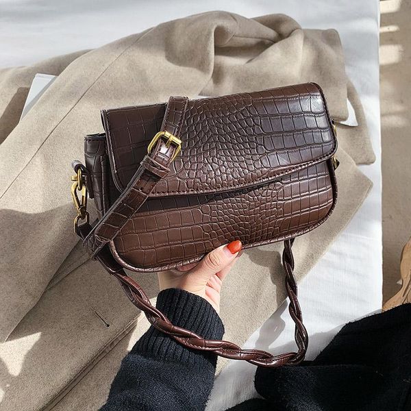 shine stone pattern pu leather crossbody bags for women 2021 fashion small cross body brand designer lady shoulder bag
shine stone pattern pu leather crossbody bags for women 2021 fashion small cross body brand designer lady shoulder bag