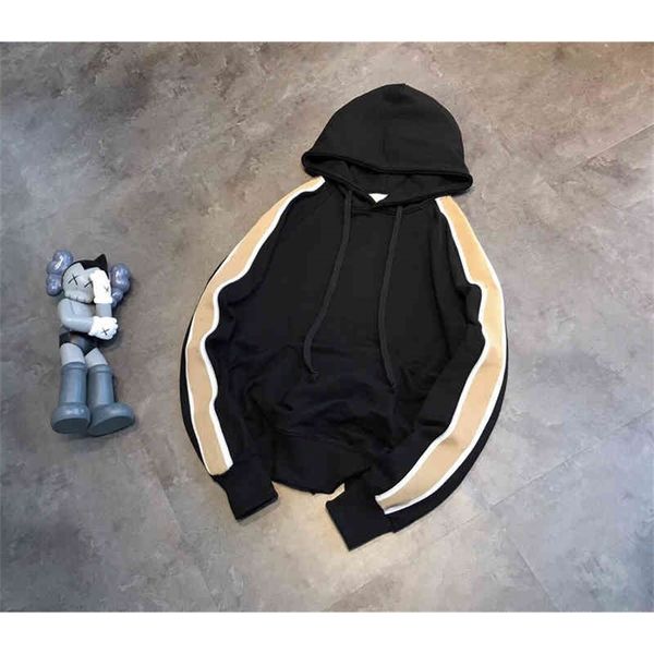 new family reflective hoodie in autumn and winter tide brand cotton wool ring couple, Black
new family reflective hoodie in autumn and winter tide brand cotton wool ring couple, Black
