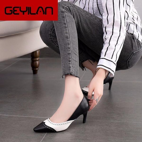 concise female single shoes korean fashion pointed high heels shallow mouth suede work shoes concise womens pumps u22-251, Black 
concise female single shoes korean fashion pointed high heels shallow mouth suede work shoes concise womens pumps u22-251, Black
