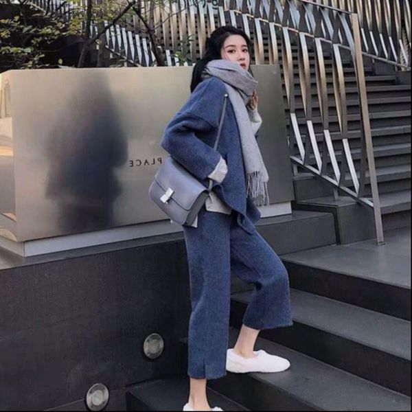 mimi pants two-piece light ripe age reduction cloth wind fashion show thin small air fragrance suit female temperament, Gray
mimi pants two-piece light ripe age reduction cloth wind fashion show thin small air fragrance suit female temperament, Gray