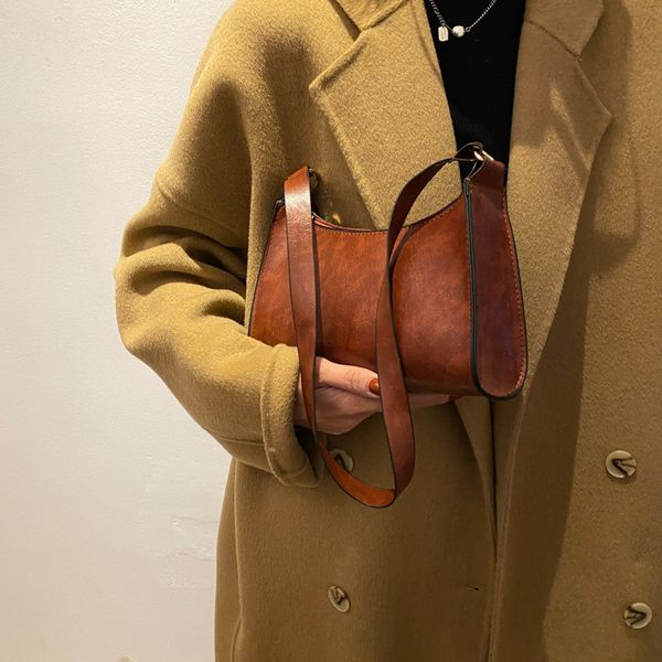 fashion woman bag retro bag for woman handbag shoulder bag oilskin armpit bags leather handbag daily messenger handbag
fashion woman bag retro bag for woman handbag shoulder bag oilskin armpit bags leather handbag daily messenger handbag