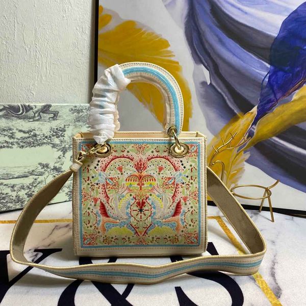21aw new women shoulder bag designers elegent hand bags grace elements niloticus style grace 6-color available
21aw new women shoulder bag designers elegent hand bags grace elements niloticus style grace 6-color available