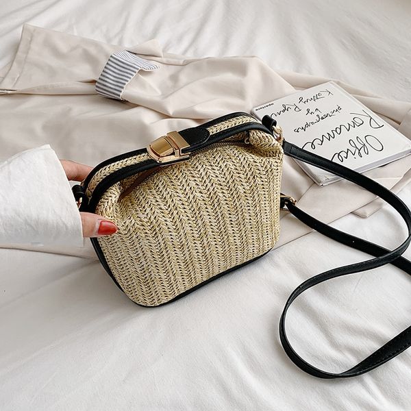 female casual pu leather crossbody bags for women 2020 knitting shoulder messenger bag ladies hand sling luxury handbag designer c0117
female casual pu leather crossbody bags for women 2020 knitting shoulder messenger bag ladies hand sling luxury handbag designer c0117