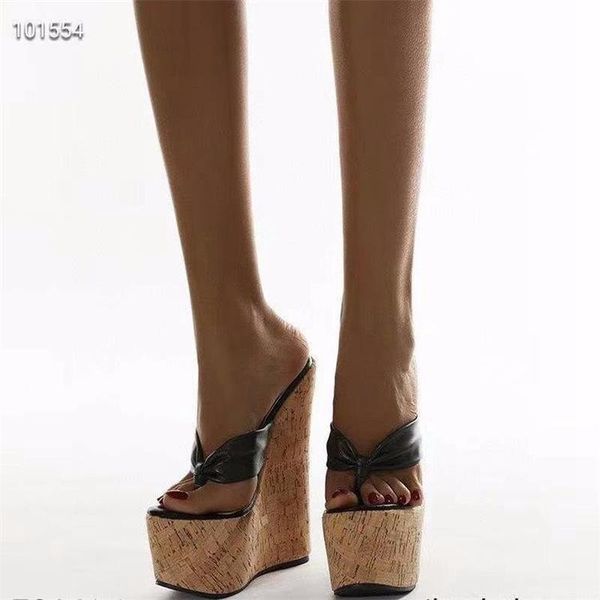 flip-flops thick-soled woman slippers 2021 new summer sandals open toe wedge sandals casual large size 35-43 slippers, Black
flip-flops thick-soled woman slippers 2021 new summer sandals open toe wedge sandals casual large size 35-43 slippers, Black