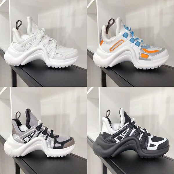 couple style fashion casual shoes outdoor sports show cartoon simple atmosphere genuine leather wholesale size 35-45, Black
couple style fashion casual shoes outdoor sports show cartoon simple atmosphere genuine leather wholesale size 35-45, Black