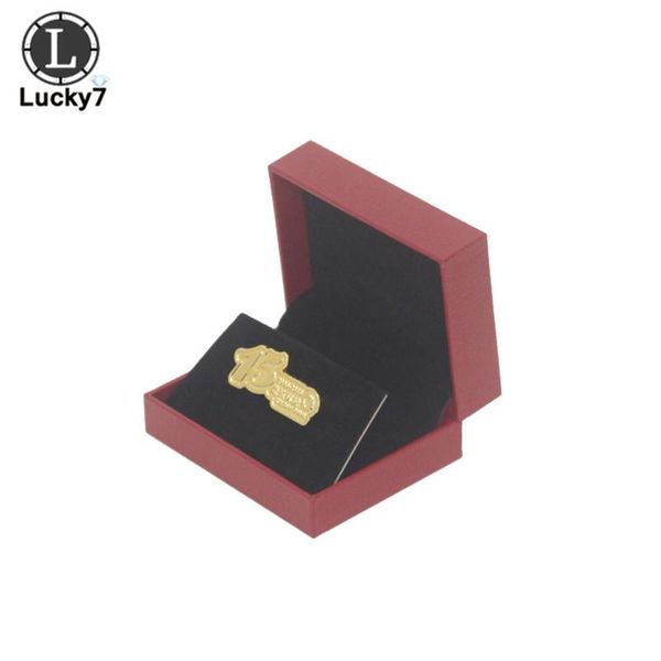 emblem medallion badge pin emblem storage custom medal imitation leather packaging gift badge box for jewelry display brooch box, Pink;blue
emblem medallion badge pin emblem storage custom medal imitation leather packaging gift badge box for jewelry display brooch box, Pink;blue