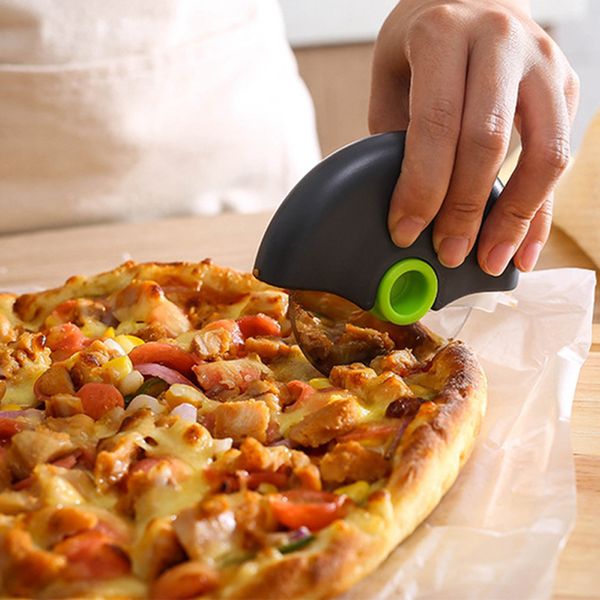 circular roller knife bar pizza cutter stainless steel kitchen accessories detachable washable knives portable cover gadgets vtky2239
circular roller knife bar pizza cutter stainless steel kitchen accessories detachable washable knives portable cover gadgets vtky2239