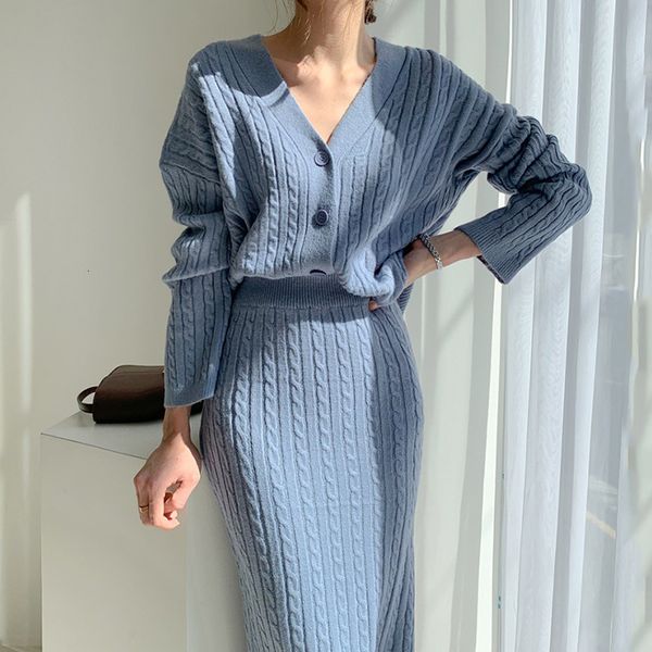 2021 fancy-style women's sweater joints loose solid cleavage in v cardigan sweaters empire wrap medium-long pencil skirt 2-piece sets 2, Gray
2021 fancy-style women's sweater joints loose solid cleavage in v cardigan sweaters empire wrap medium-long pencil skirt 2-piece sets 2, Gray