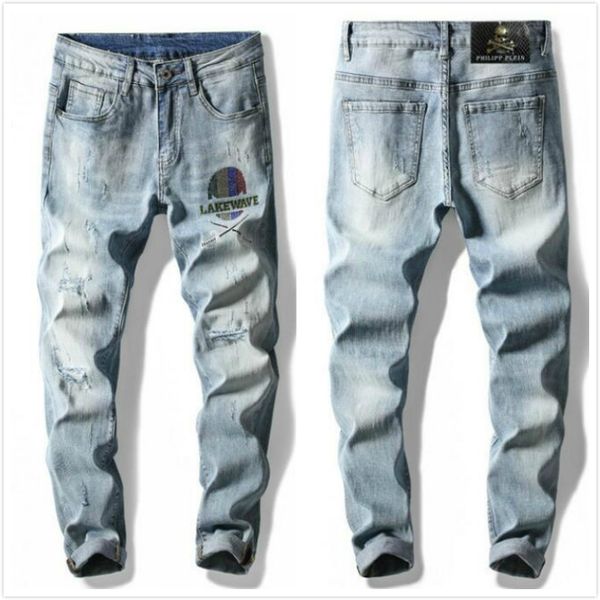21ss men's brand designers jeans distressed ripped slim fit biker denim pants mens leisure fashion jeans skull jeans 13p, Blue
21ss men's brand designers jeans distressed ripped slim fit biker denim pants mens leisure fashion jeans skull jeans 13p, Blue