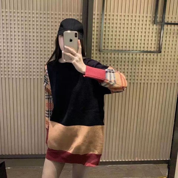 designer high-quality b letter knits knitted fashionable striped plaid letters stitching loose ladies long-sleeved, White
designer high-quality b letter knits knitted fashionable striped plaid letters stitching loose ladies long-sleeved, White