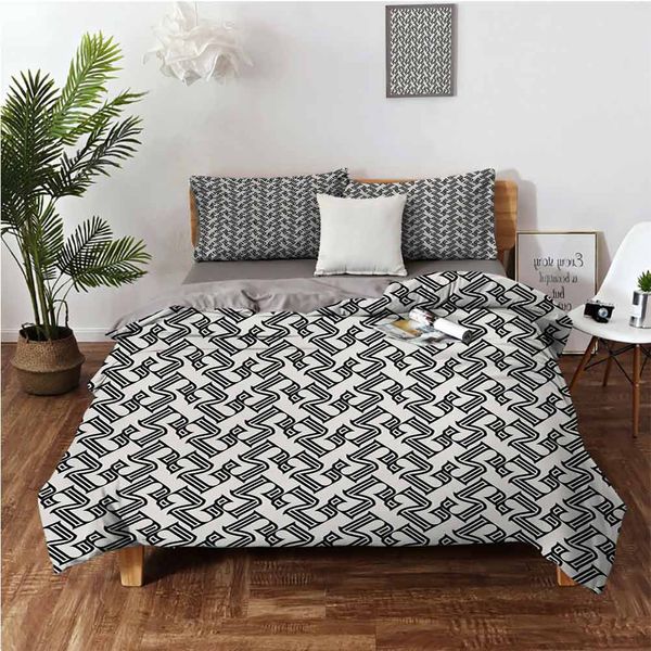 linear grid from striped elements geometric monochrome elements patternbedding 3-piece set
linear grid from striped elements geometric monochrome elements patternbedding 3-piece set
